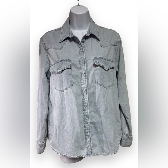 Levi's Tops - Women’s Levi’s jean shirt size.